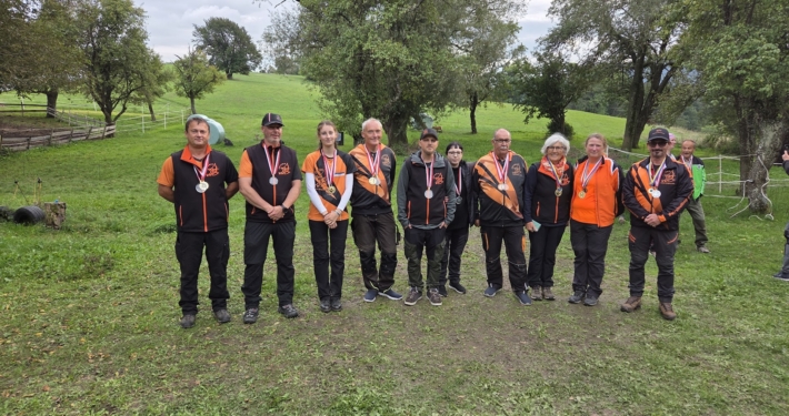 Feld Landesmeisterschaft Wien nach World Archery. Die Artemis Familie nimmt viele Medaillen mit heim.